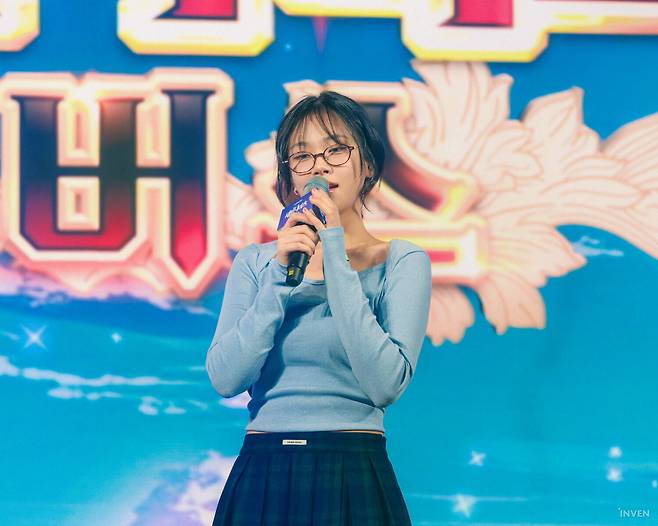 ▲ 세븐나이츠 리버스 모델 비비가 모습을 드러냈습니다