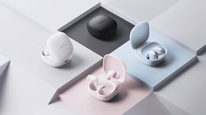 샤오미가 최근 출시한 1만원대 무선 이어폰. /샤오미