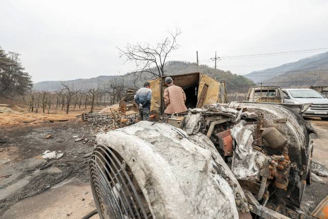 올해 1분기 고향사랑기부제 모금 실적이 183억원으로 집계됐다. 산불 피해지역에 기부가 집중되면서 전년 1분기보다 실적이 증가했다. 사진은 지난달 산불 피해가 발생한 경북 청송의 농촌마을. 청송=이종수 기자