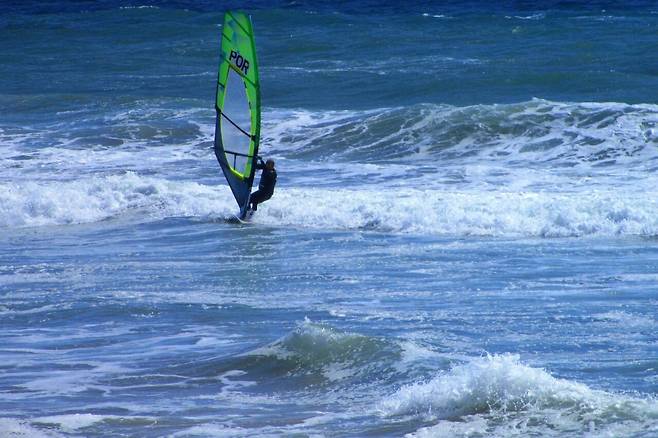 Summer Windsurfing Spots: Top 4 Regions Windsurfing in Busan
