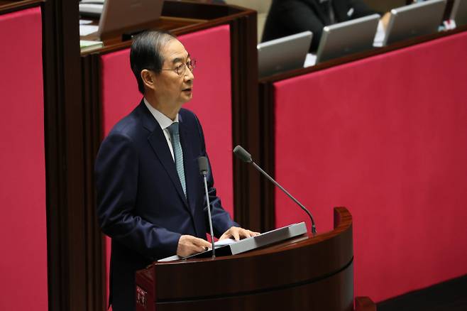 한덕수 대통령 권한대행 국무총리가 SK텔레콤 유심 해킹과 관련해 "국민 불편 해소에 전력을 다하라"고 지시했다./사진=뉴스1