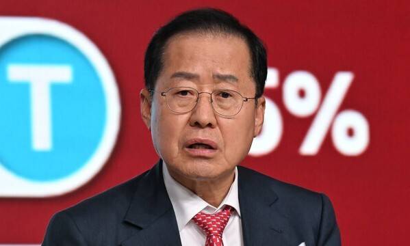 20일 서울 강서구 ASSA아트홀에서 열린 국민의힘 제21대 대통령 후보자 1차 경선 조별 토론회에서 B조 홍준표 후보가 발언하고 있다. 국회사진기자단