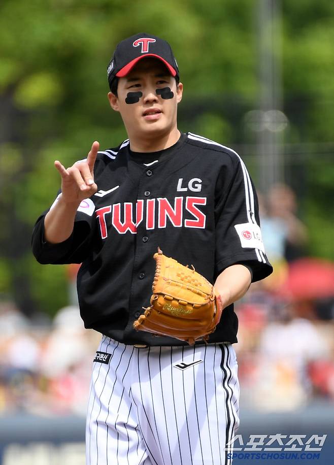 27일 광주 기아챔피언스필드에서 열린 KIA 타이거즈와 LG 트윈스의 경기. LG 임찬규가 숨을 고르고 있다. 광주=박재만 기자 pjm@sportschosun.com/2025.04.27/