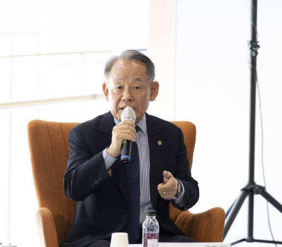 제38대 합동참모의장을 역임한 최윤희 대한민국해양연맹 총재. 홍중식 기자