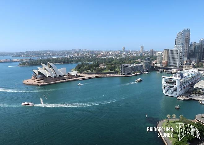 하버 브릿지에서 내려다본 시드니 풍경. /사진= 브릿지 클라임 시드니