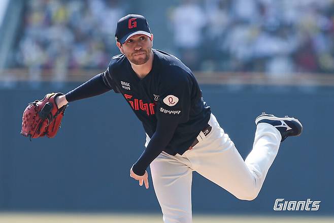 ▲ 찰리 반즈 ⓒ롯데 자이언츠