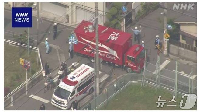 1일 오후 (서울=뉴스1) 최종일 선임기자일본 오사카 니시나리구의 한 초등학교 인근에서 초등생 7명이 차에 치여 다친 사고와 관련해 20대 차량 운전자가 살인 미수 혐의로 체포됐다. 출처: NHK 보도 화면 캡처