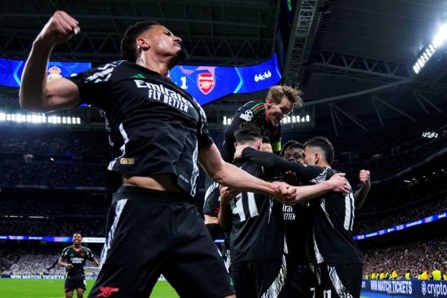 ‘갈락티코 3기’ 레알 마드리드를 박살 낸 아스날, 그런 그들이 맨체스터 시티와 뉴캐슬 유나이티드에 역전당할 수 있다? 사진=AP=연합뉴스