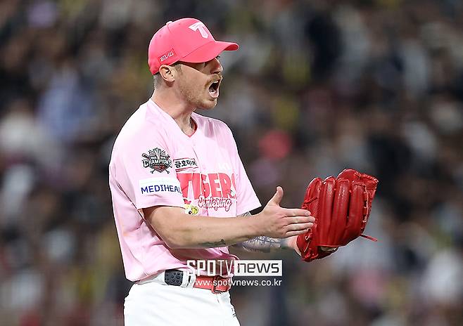 ▲ 올러는 안정적인 활약을 해주고 있으나 아직은 팀 성적과 함께 웃지는 못하고 있다. ⓒ곽혜미 기자