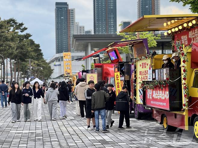 중소벤처기업부가 세종시 세종중앙공원에서 5월 동행축제 개막 행사를 열었다. ⓒ News1 이민주 기자