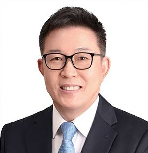 유효상 유니콘경영경제 연구원 원장 - 전 차의과학대 경영대학원 원장, 전 동국대 경영전문대 학원 교수, ‘리더의 오판’ 저자