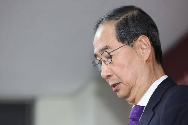 무소속 한덕수 대통령선거 예비후보가 7일 서울 영등포구 선거캠프 사무실에서 열린 기자회견에서 대선 단일화와 관련해 발언하고 있다.(사진=연합뉴스)