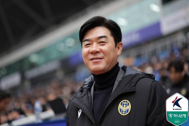 인천 유나이티드 윤정환 감독