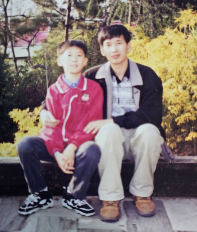 광택 씨가 아들과 함께 찍은 사진. 아내 고경숙 씨 제공