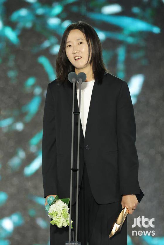 '제61회 백상예술대상 with 구찌'가 5일 오후 서울 강남구 코엑스 D홀에서 개최됐다. 박세완 엔터뉴스팀 기자 park.sewan@jtbc.co.kr