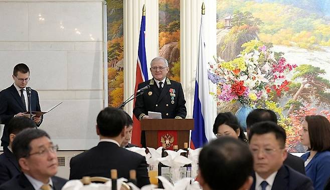 지난해 12월 알렉산드르 마체고라 북한 주재 러시아대사의 모습. 연합뉴스