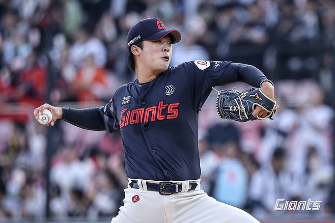 역투하는 롯데 이민석. 롯데 자이언츠 제공