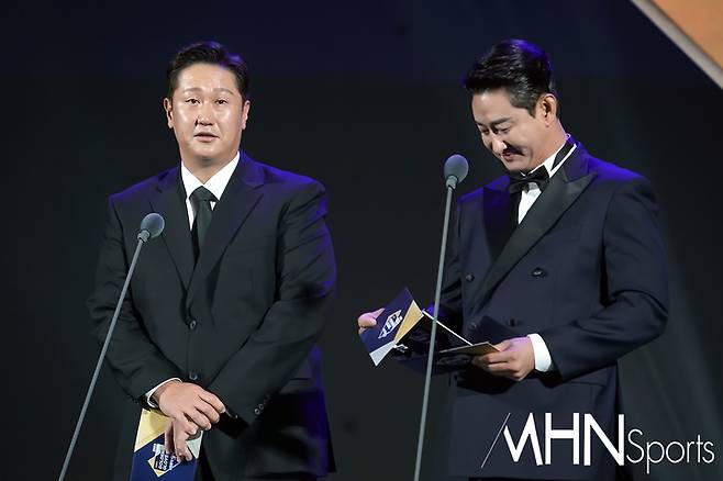 이대호(좌)-박용택