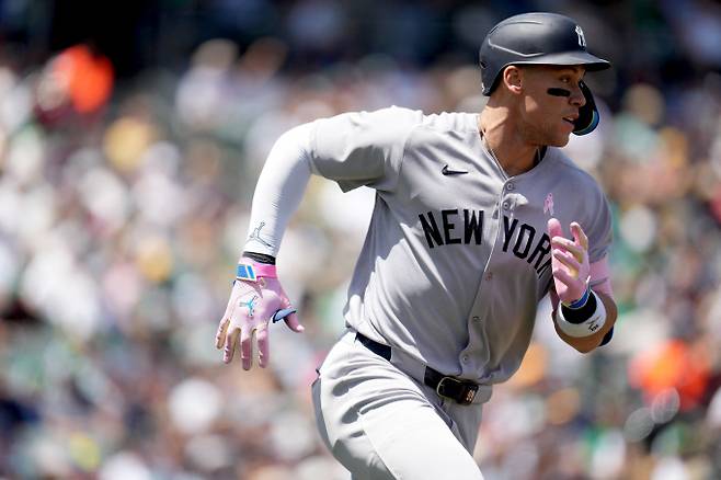 애런 저지가 4안타를 터트리며 4할 타자로 복귀했다. 사진은 2025시즌 뉴욕 양키스에서 활약 중인 애런 저지의 모습. /사진=로이터