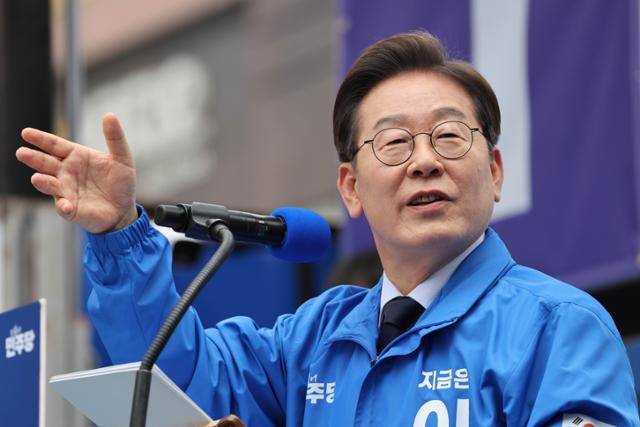 이재명 더불어민주당 대선 후보가 13일 오후 대구 중구 동성로에서 열린 집중 유세에서 연설을 하고 있다. 2025. 05. 13. 대구=고영권 기자