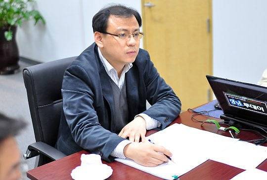 이재명 민주당 대선 후보 보좌진인 김락중 선임팀장