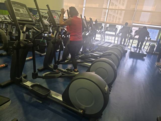 새롭게 교체된 충무스포츠센터 헬스기구.중구청 제공