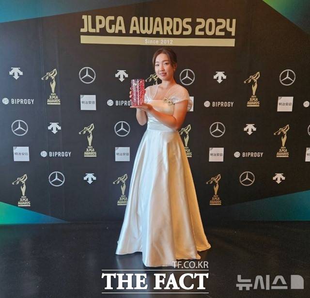 지난해 JLPGA 신인왕의 영예를 차지한 이효송./JLPGA.뉴시스