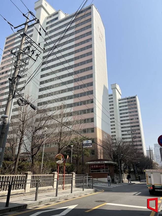 이촌동 한가람아파트 전경. 한진주 기자