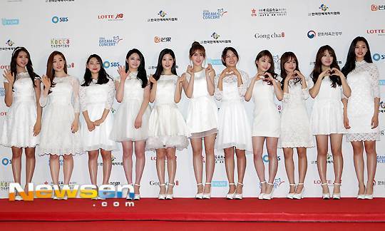 사진=아이오아이, 뉴스엔DB