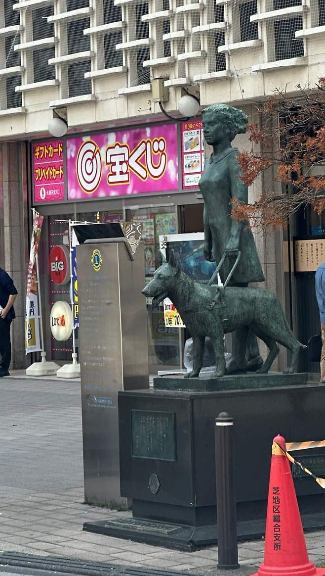 7de8f676c78661ff239af7e4459c701ff143f56741c0d4b05934c35e31547b53cfd80b750b0d14ce14d701d1f0ad55d795e62d0e09