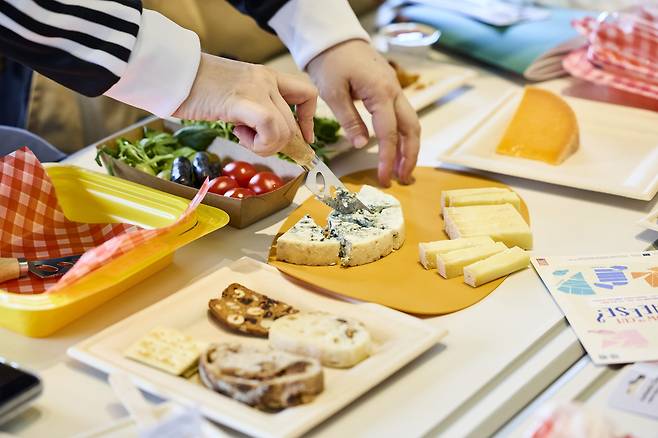 ‘2025 프랑스 치즈와 도심탈출’ 행사가 지난 16~17일 가평 마이다스 호텔&리조트에서 개최됐다. 홉스카치코리아 제공