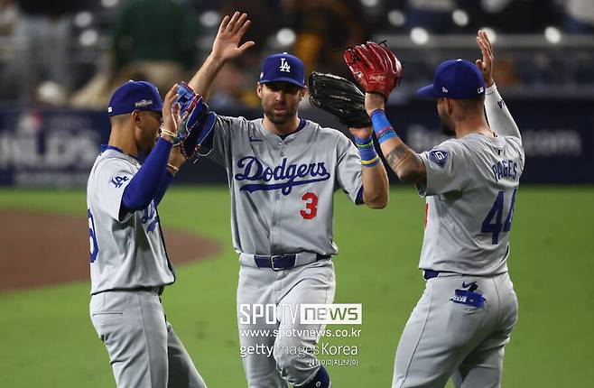 ▲ 비록 말년의 성적이 좋지는 않았지만 테일러는 다저스 팬들과 구단, 그리고 동료들의 가슴 속에 영원히 남았다
