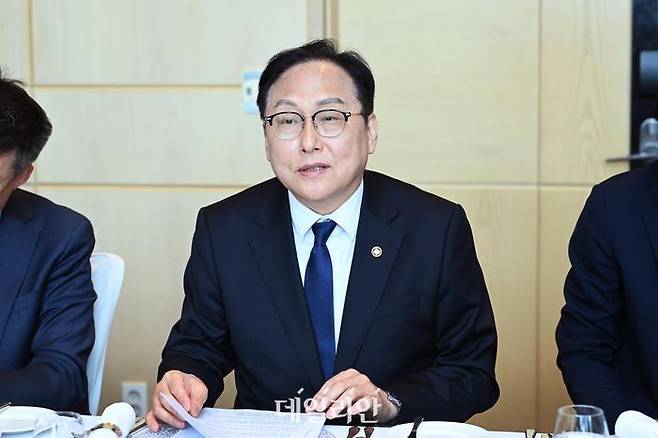 정인교 산업통상자원부 통상교섭본부장이 20일 오후 서울 종로구 포시즌스호텔에서 열린 주한중남미대사단 간담회에 참석해 인사말을 하고 있다.ⓒ뉴시스