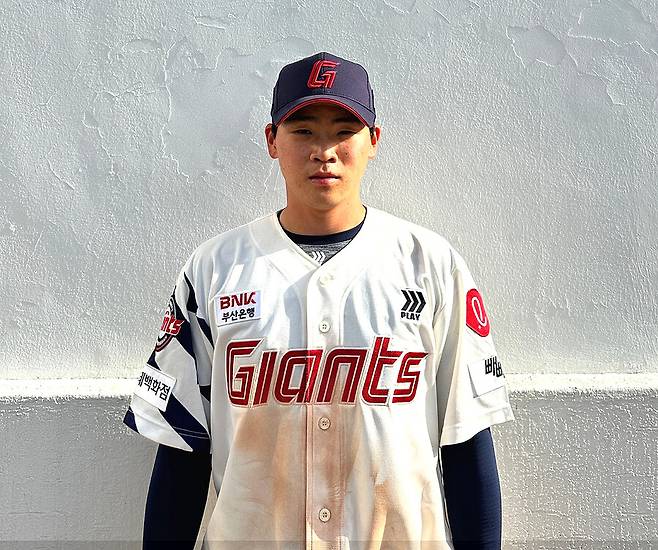 ▲ 내야수 박찬형은 롯데와 육성선수 계약을 맺고 프로행의 꿈을 이뤘다. ⓒ롯데 자이언츠