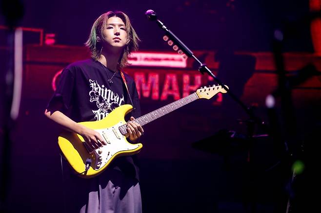 엑스디너리 히어로즈 준한/ 사진 제공=JYP엔터테인먼트, Gunn Poonyakosa