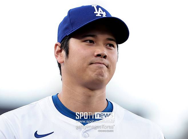 ▲ 오타니 쇼헤이가 마운드 복귀 준비에 가속을 붙였다. 슬라이더 연습 투구에 이어 라이브 피칭을 앞두고 있다. LA 다저스 데이브 로버츠 감독은 오타니가 25일 라이브 피칭에 나선다고 밝혔다.