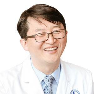 김범택 아주대병원 가정의학과 교수 - 현 아주대병원 비만클리닉 소장, 현 대한골다공증 학회 부회장