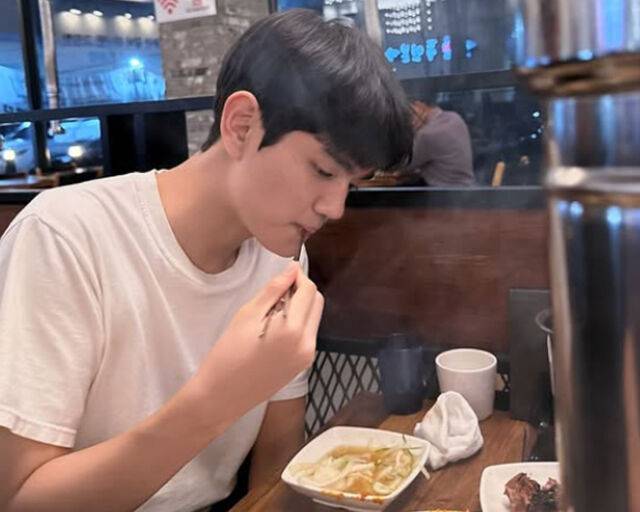 김강훈이 영화 '승부' 촬영 때와 달리 훌쩍 큰 모습을 보여줘 눈길을 끌고 있다. / 김강훈 SNS 캡처