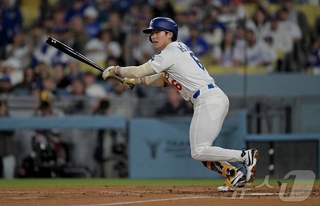 LA 다저스 김혜성이 27일(한국시간) 열리는 2025 메이저리그 클리블랜드 가디언스전에서 9번 타자 2루수로 선발 출전한다. ⓒ 로이터=뉴스1