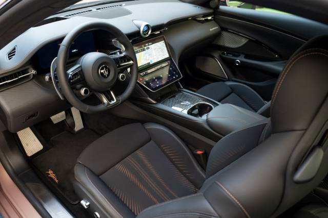 마세라티의 첫 전기차 모델 ‘그란투리스모 폴고레’. 사진제공=마세라티코리아