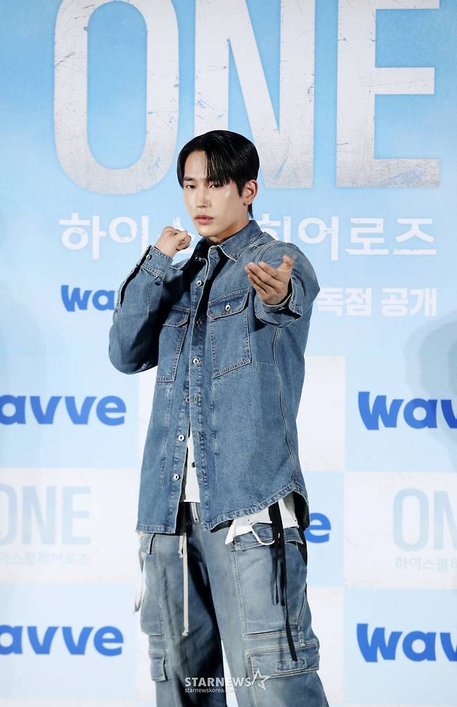 방송인 육준서가 28일 서울 광진구 롯데시네마 건대입구에서 진행된 드라마 'ONE : 하이스쿨 히어로즈' 제작발표회에 참석해 포즈를 취하고 있다. /2025.05.28 /사진=김휘선 hwijpg@