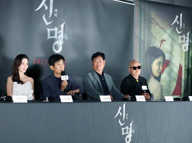 김규리 안내상 주성환 명계남(왼쪽부터 차례로)이 '신명'의 제작보고회에 참석했다. 뉴스1