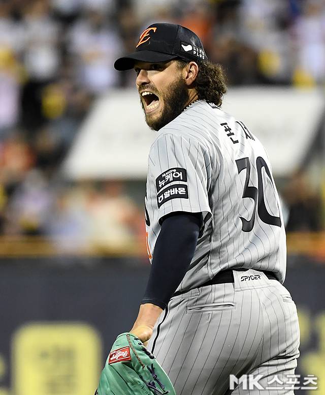 한화 폰세는 28일 잠실 LG전에서 역투했다. 사진(잠실 서울)=천정환 기자