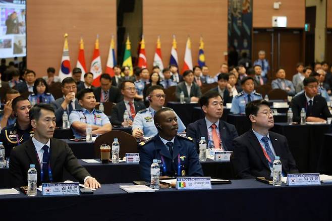 공군과 KAI는 경기도 성남 밀리토피아 호텔에 지난 27일부터 29일까지 3일간 제14회K-TCG및 제8회SMG국제회의를 진행했다.ⓒKAI