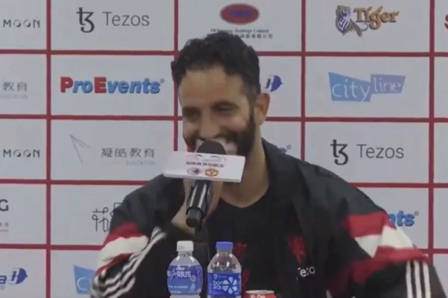 후벵 아모림./미러