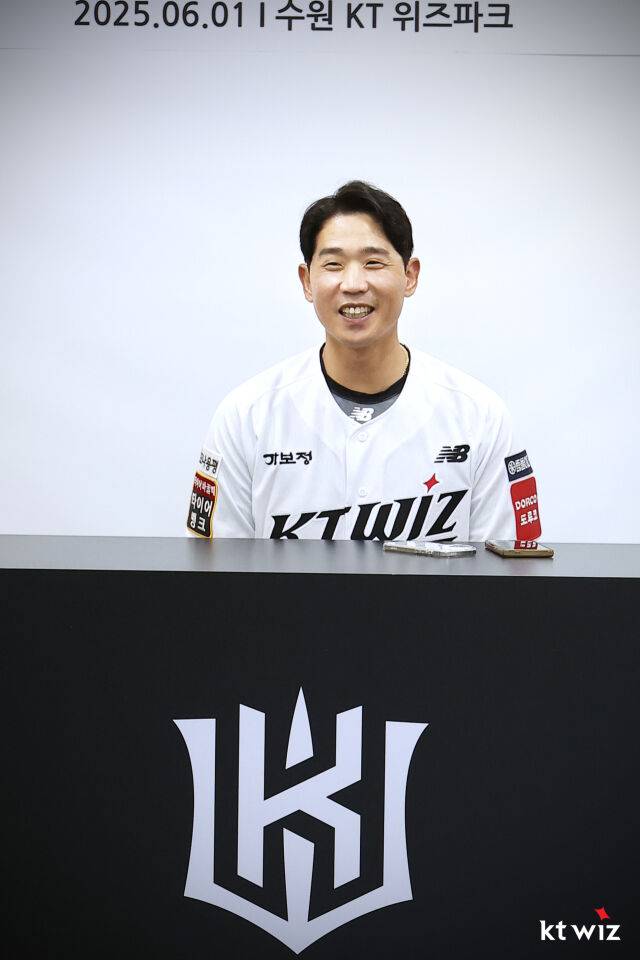 박경수 코치/KT 위즈