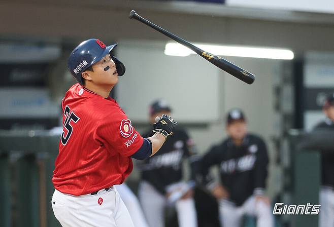 ▲ 한동희는 롯데 야수진 세대 교체의 마지막 퍼즐로 큰 기대를 모은다 ⓒ 롯데 자이언츠