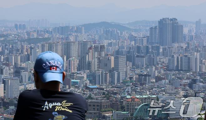 서울시내 아파트단지 모습. 2025.5.25/뉴스1 ⓒ News1 박세연 기자