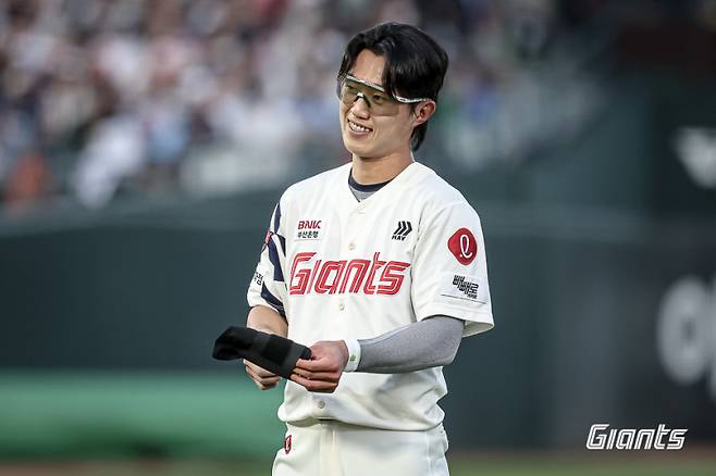 전민재가 규정타석 진입을 눈앞에 두고 있다. 다시 타율 1위에 오를지 관심이 모인다. 사진=롯데 자이언츠