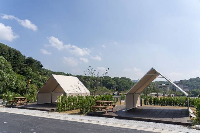 성남 율동공원 오토캠핑장. 성남시 제공